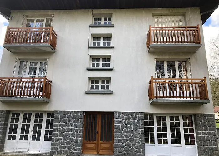 Appartement bagnoles